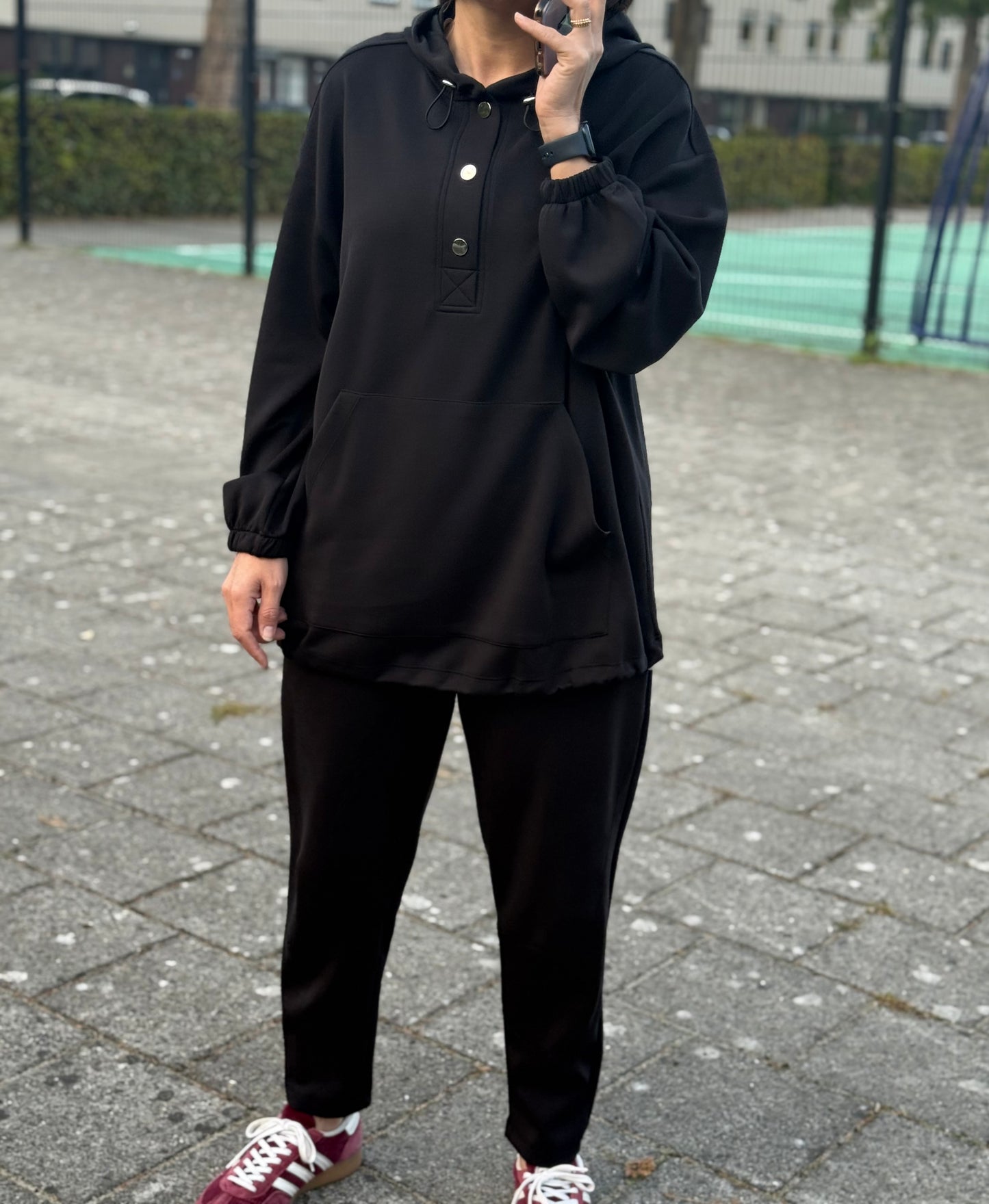 Lola twinset