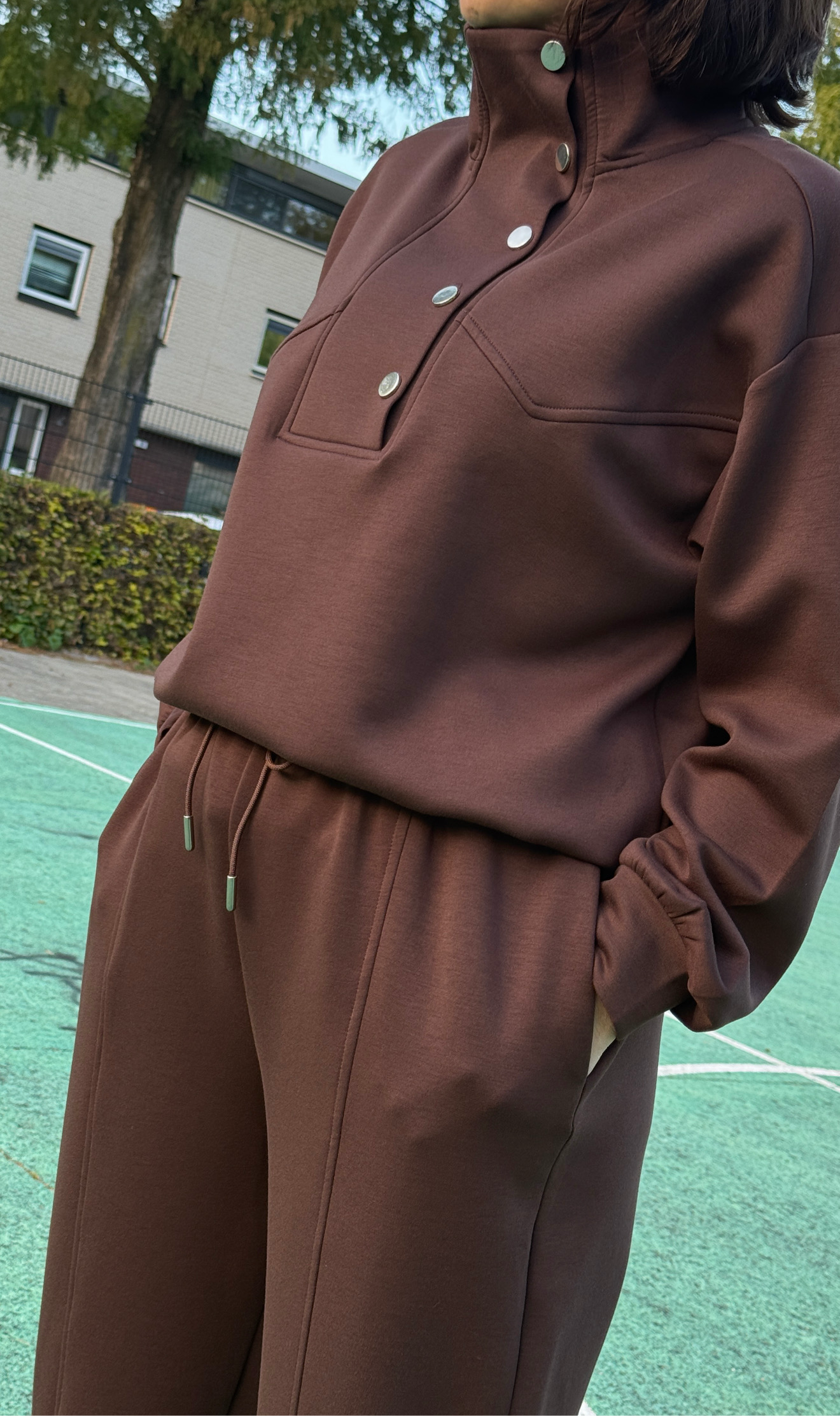MollyTwinset bruin